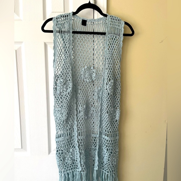 Bohemian crochet vest in light blue - Picture 1 of 3